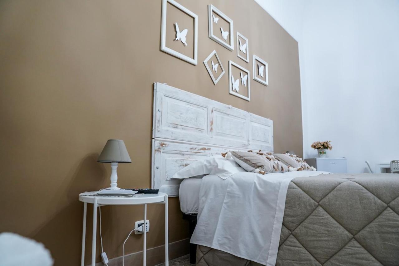 Il Mari Bed and Breakfast Taranto Exteriör bild