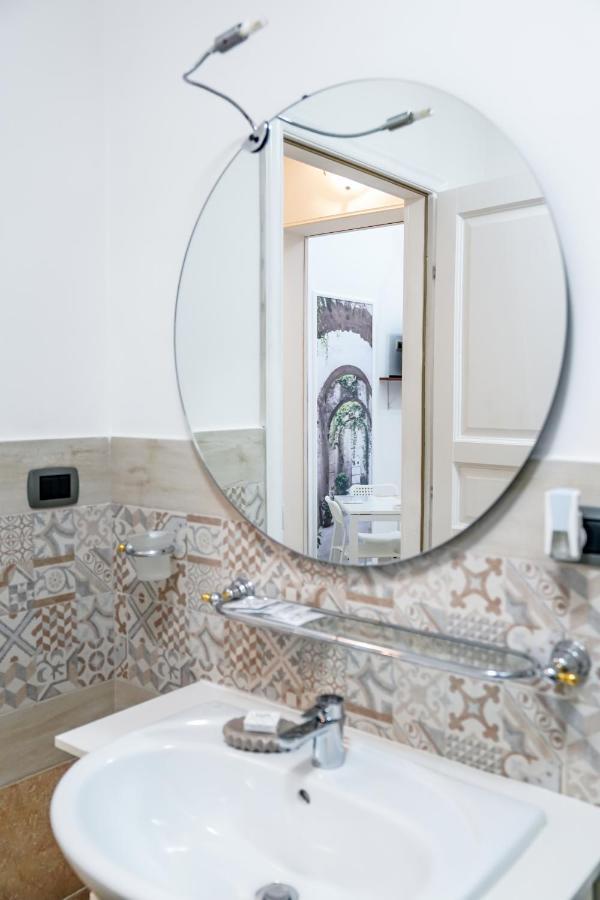 Il Mari Bed and Breakfast Taranto Exteriör bild