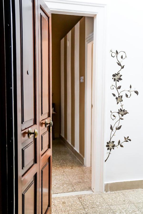 Il Mari Bed and Breakfast Taranto Exteriör bild