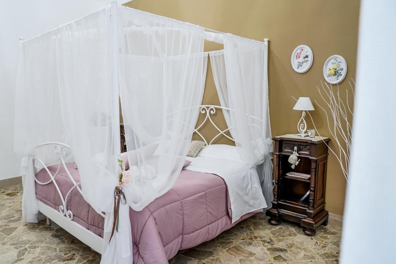 Il Mari Bed and Breakfast Taranto Exteriör bild